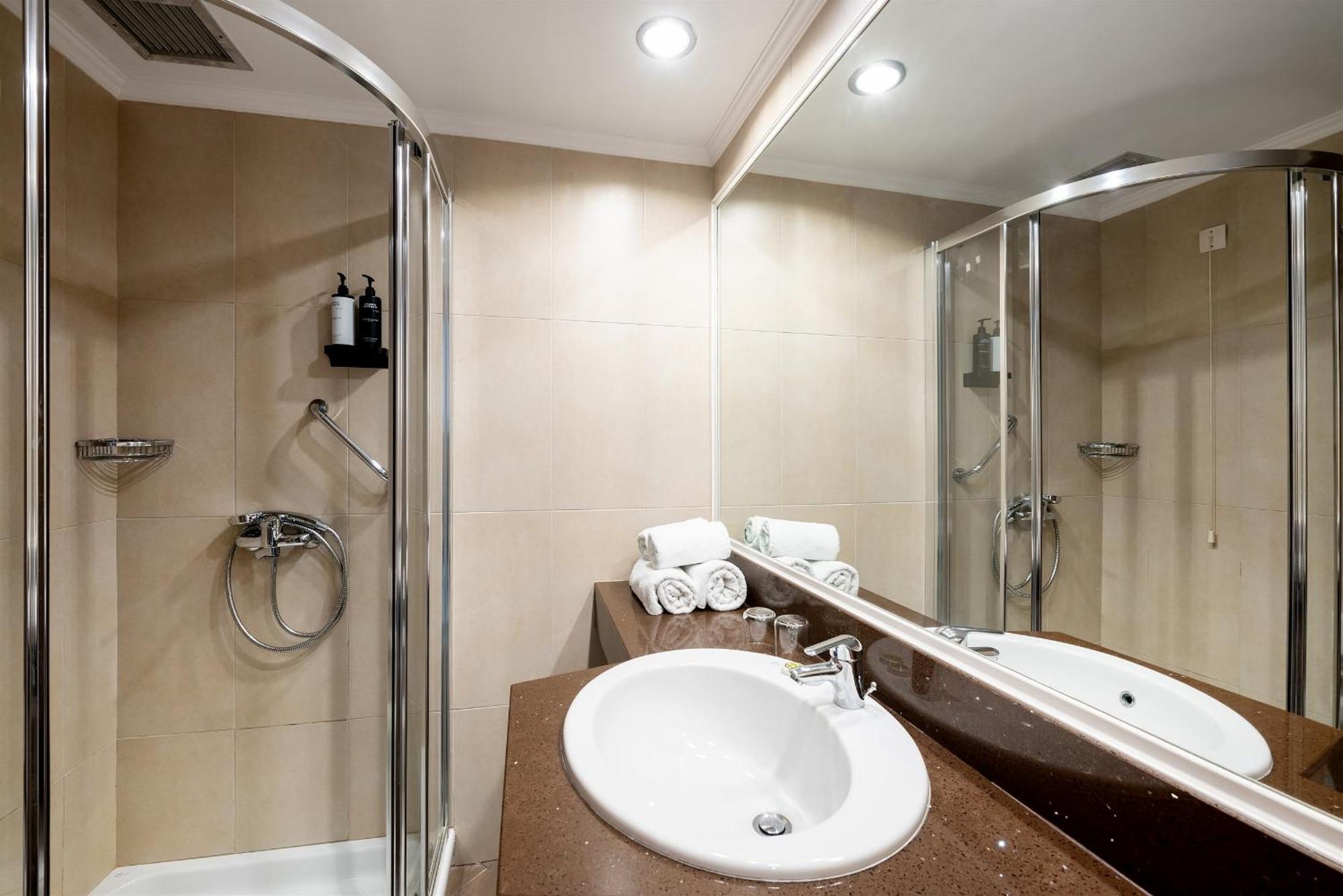 Pedi Beach Hotel Сімі Екстер'єр фото