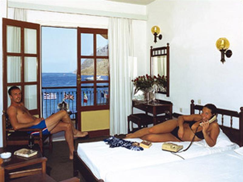 Pedi Beach Hotel Сімі Екстер'єр фото